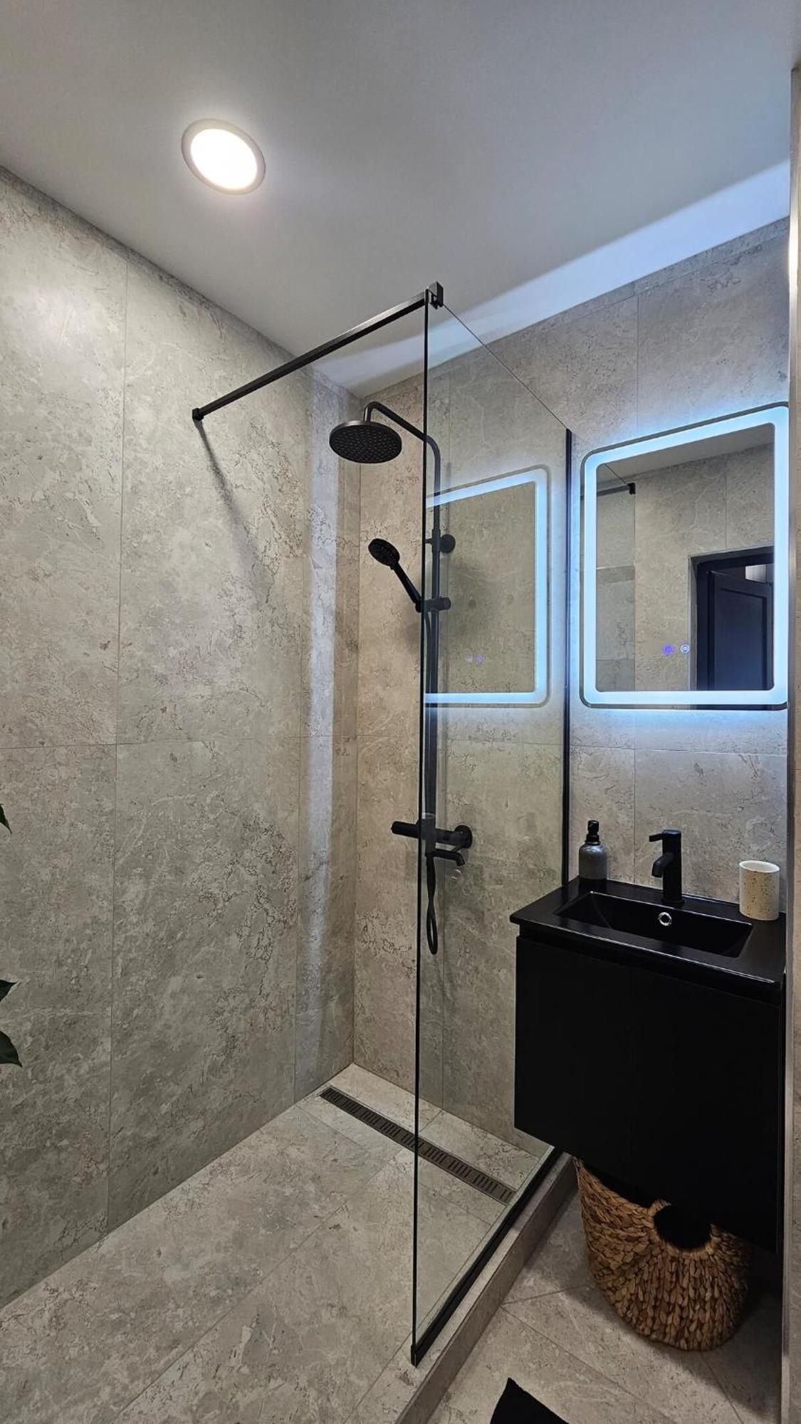 Stylish And Modern 1bdrm Free Private Parking * Sofia