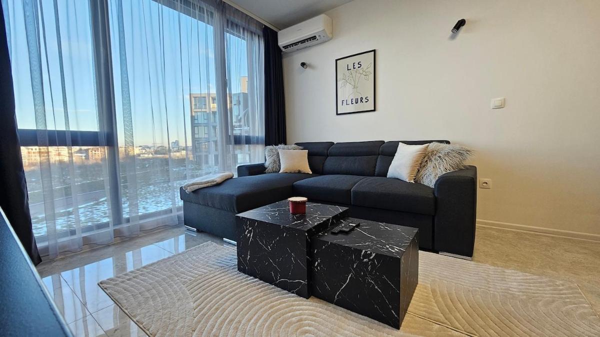 Stylish And Modern 1bdrm Free Private Parking *