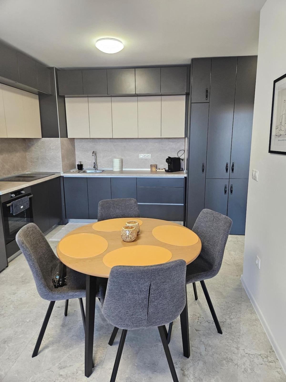 Apartment Stylish And Modern 1bdrm Free Private Parking Sofia