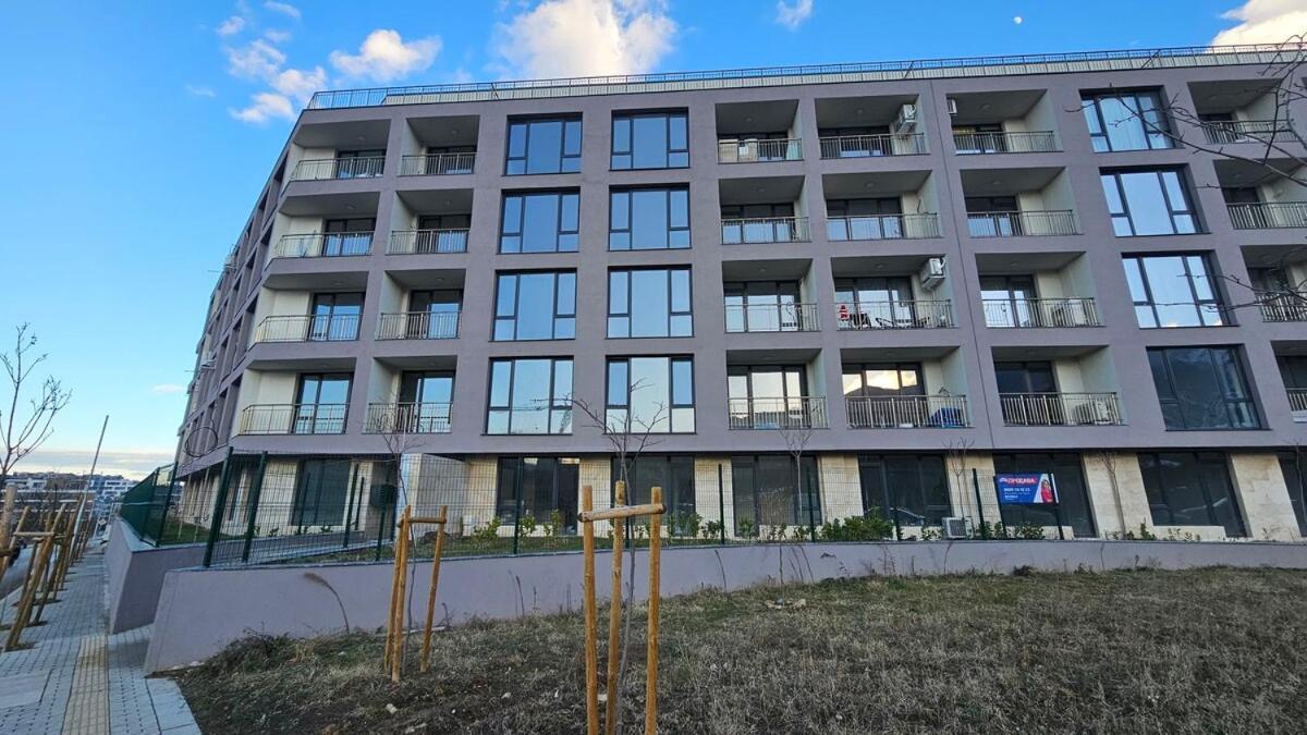 Stylish And Modern 1bdrm Free Private Parking Apartment